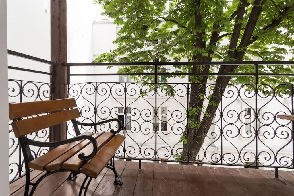 Starowislna With Mezzanine 36, Old Town Apartment